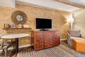 Omni La Mansion del Rio