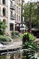 Omni La Mansion del Rio