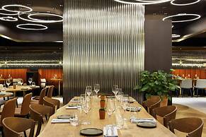 Pullman Paris Montparnasse Hotel