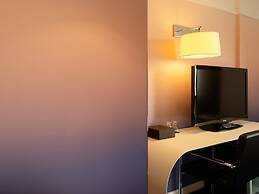 Pullman Paris Montparnasse Hotel