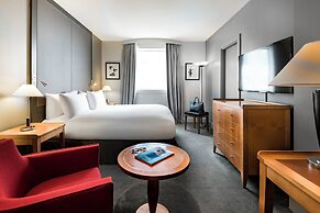 Pullman Paris Montparnasse Hotel