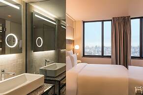 Pullman Paris Montparnasse Hotel