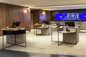 Pullman Paris Montparnasse Hotel