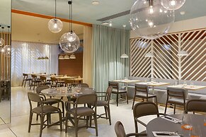 Pullman Paris Montparnasse Hotel