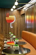 Pullman Paris Montparnasse Hotel