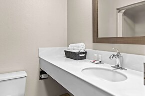 Red Lion Inn & Suites Pontoon Beach