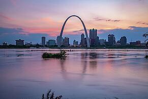 Marriott St. Louis West