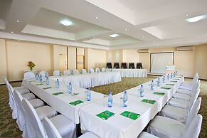 Sunbird Capital Hotel