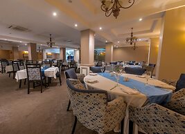 Sunbird Capital Hotel