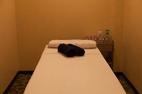 Sunbird Capital Hotel