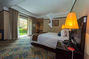 Sunbird Capital Hotel