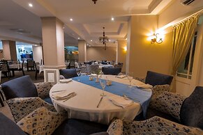 Sunbird Capital Hotel