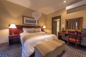 Sunbird Capital Hotel