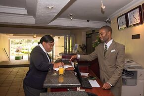 Sunbird Capital Hotel