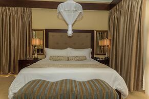 Sunbird Capital Hotel