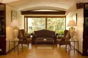 Sunbird Capital Hotel