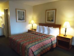 Travelodge by Wyndham Hemet CA