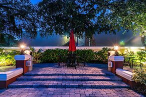 Holiday Inn Express & Suites Bradenton West by IHG