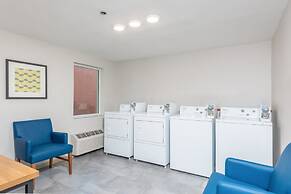 Holiday Inn Express & Suites Bradenton West by IHG