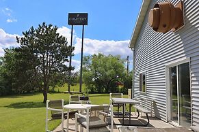 Country Inn & Suites by Radisson, Sparta, WI
