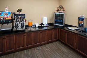 Clarion Hotel Detroit Metro Airport