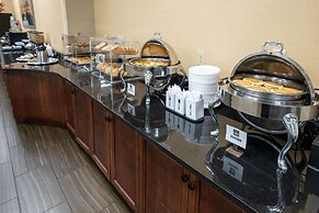 Clarion Hotel Detroit Metro Airport