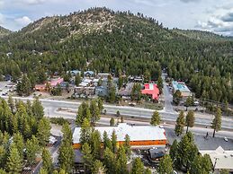 Quality Inn Near Mammoth Mountain Ski Resort