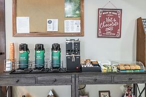 Quality Inn Near Mammoth Mountain Ski Resort