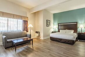 Quality Inn Near Mammoth Mountain Ski Resort