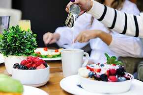 Sheraton Grand Los Angeles