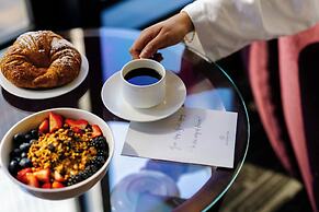 Sheraton Grand Los Angeles