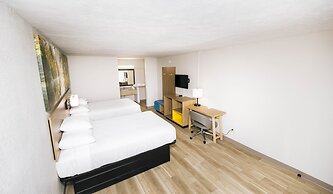 Days Inn by Wyndham Cincinnati East