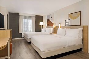 Spark by Hilton Rock Springs