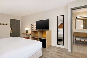 Spark by Hilton Rock Springs