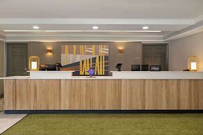 Spark by Hilton Rock Springs