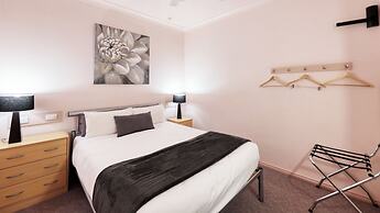 Tumut Farrington Motel