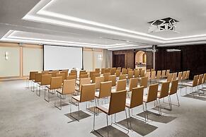 Carlton Cannes, a Regent Hotel