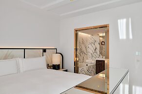 Carlton Cannes, a Regent Hotel