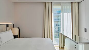 Carlton Cannes, a Regent Hotel