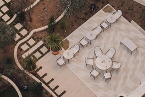 Carlton Cannes, a Regent Hotel