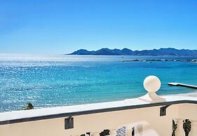 Carlton Cannes, a Regent Hotel