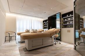 Carlton Cannes, a Regent Hotel