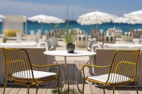 Carlton Cannes, a Regent Hotel
