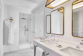 Carlton Cannes, a Regent Hotel