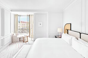 Carlton Cannes, a Regent Hotel