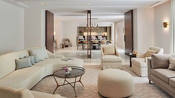 Carlton Cannes, a Regent Hotel