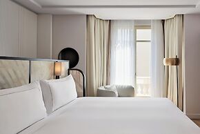 Carlton Cannes, a Regent Hotel