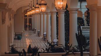 Carlton Cannes, a Regent Hotel