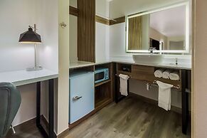 Signature Inn Houston Galleria