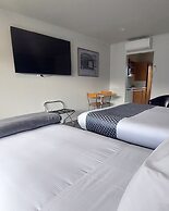 Lake Dunstan Motel
